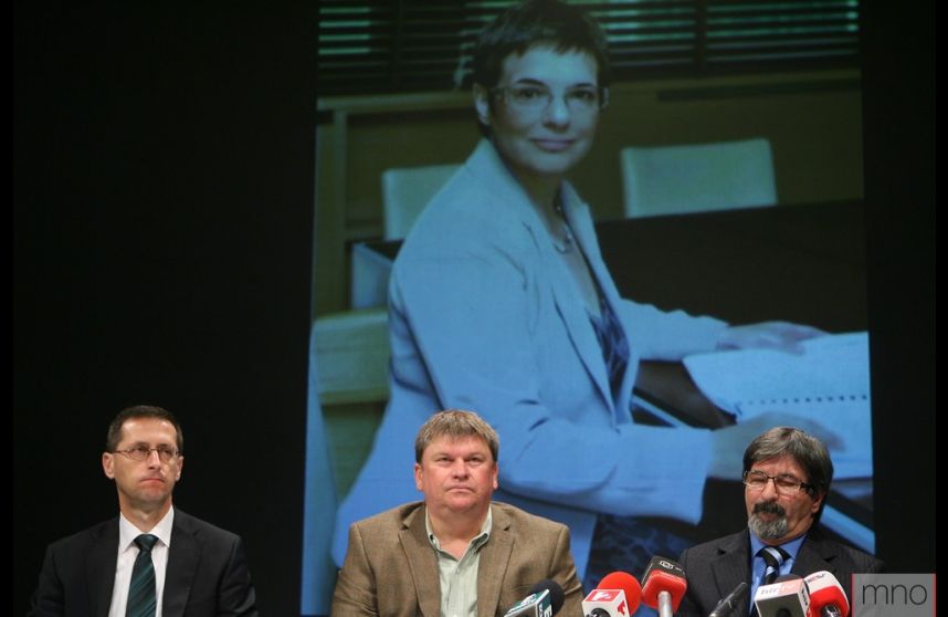 Védeni az ifjúságot a káros tartalmaktól