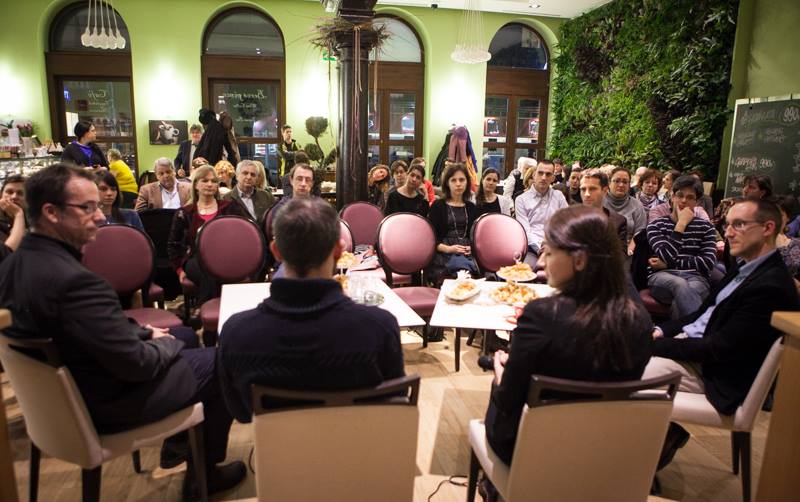 NOÉ vegetáriánus és bárkáját beszélő sziklák építik, NEKED BEJÖN?