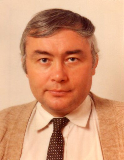 Elhunyt Flasch János Sándor